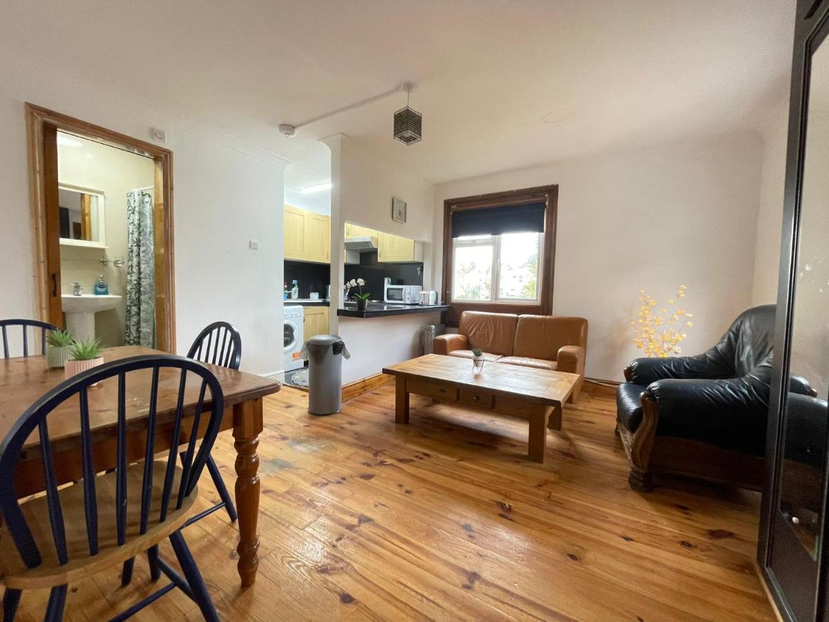 Private Double Room In Stratford Лондон Екстериор снимка